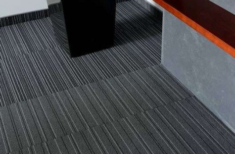 strands carpet tiles at Kuhn Offices, Poland